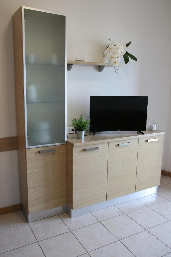 Residence Capinera Sottomarina Bagian luar foto